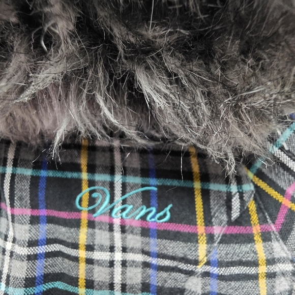 Vans Multicolor Plaid Outdoor Winter Ski Jacket with Faux Fur Hood Size JXL - Picture 3 of 8